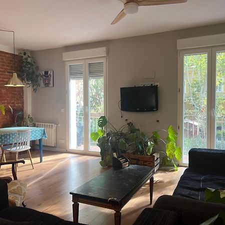 Design Apartment Near City Center مدريد الغرفة الصورة